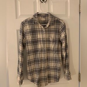 Altar'd State Women’s Grey and Cream Plaid Shirt